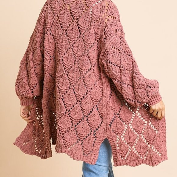 Plus Size Knit Long Sleeve Cardi - Picture 3 of 5